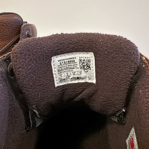 Rugged Outdoor Enthusiast’s Delight: Sperry Top-Sider Duck Boots - Picture 5 of 10